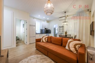 Miete Etagenwohnung in Trafalgar. Este exclusivo y luminoso piso amueblado, ( no mascotas) de 50 m