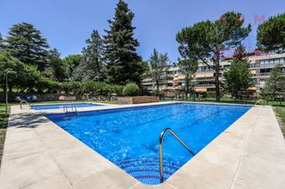 Location Appartement à El Soto de la Moraleja. Magnífico y luminoso piso de 95 m2, 2 dormitorios y terraza, ubi