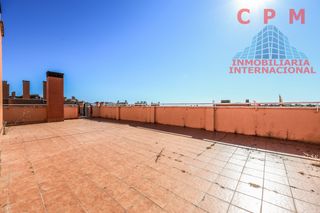 Lloguer Àtic a Norte. Luminoso ático dúplex, 3 dormitorio y dos terrazas, situado en u