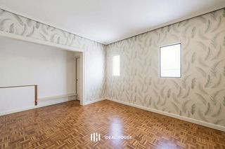 Location Appartement à Trafalgar. Luminoso piso sin amueblar, de 65 m2 y 2 habitaciones, próximo a