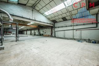 Location Bâtiment à usage industriel à Virgen del Rosario. Luminosa nave industrial de 1.114 m2, a pie de calle, con una di