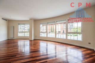 Flat in Conde Orgaz - Piovera