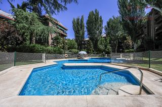 Lloguer Pis a Nueva España. Estupendo dúplex de lujo, reformado y sin amueblar de 400 m2, 6
