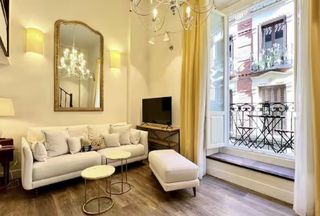 Lloguer Dúplex a Palacio. Magnífico y luminoso dúplex amueblado, de 75 m2, 2 dormitorios,
