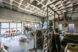 Bâtiment à usage industriel à Valdebebas - Valdefuentes. Magnífica y luminosa nave, de 508 m2, proximo al metro feria de