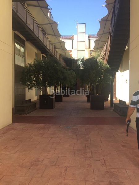 Foto d3b9709f-9caa-4677-84b3-fa9239845869. Dúplex amb calefacció aparcament a Zona Industrial Alcobendas
