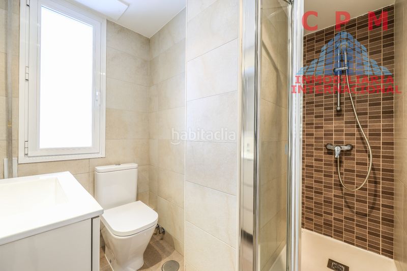 Foto 64654e47-9a23-48fe-acd8-b95a709d80da. Alquiler piso magnifico piso totalmente reformado y sin amueblar de 80 m2 y 2 dormitorios, situado en una urbanización cerrada. en Madrid