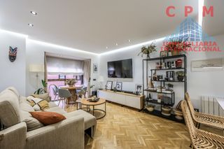 Affitto Appartamento in San Juan Bautista. Magnífico piso, totalmente reformado y sin amueblar, de 61 m2 y