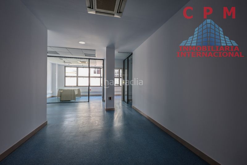 Foto 149444d5-5a28-41cd-8555-f7c5d34b85a9. Alquiler nave industrial magnífica y luminosa nave reformada de 2 plantas, con una superficie de 636 m2 proxima a la renfe torrejón de ardoz en Alcorcón