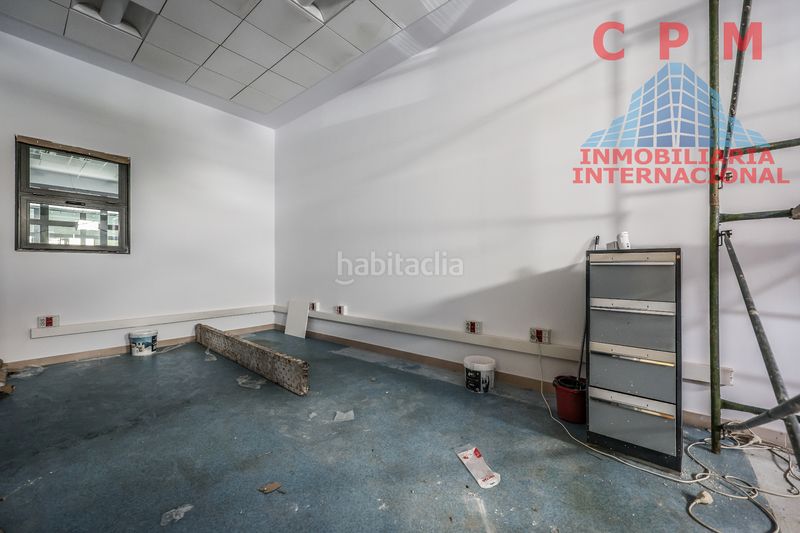 Foto b8425715-12aa-4c8f-8e13-de1bc8d6451a. Alquiler nave industrial magnífica y luminosa nave reformada de 2 plantas, con una superficie de 636 m2 proxima a la renfe torrejón de ardoz en Alcorcón