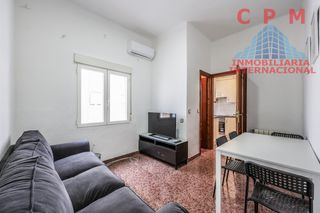 Lloguer Pis a Delicias. Luminoso piso amueblado, de 117 m2, 4 habitaciones y terraza, ce