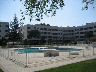 Etagenwohnung in Avenida de Europa 9