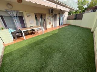 Erdgeschoss in Platges. Planta baja en venta en playa, 2 dormitorios.