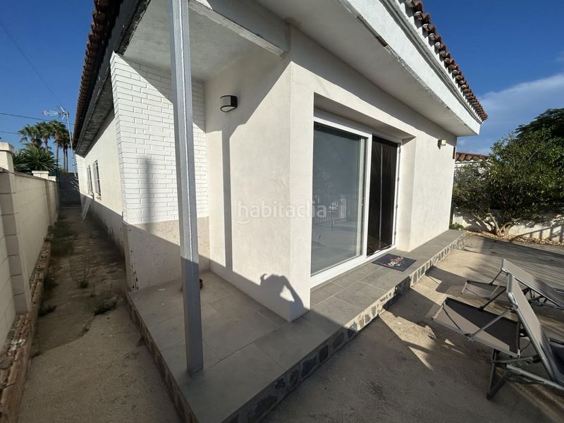 Foto f9054491-fb40-45c9-8f0b-aef7e6e994af. Xalet a Alcanar