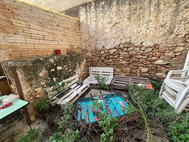 Foto cc4a5ad1-1ec2-4dba-a867-09ea7a610db5. Planta baja  en venta en barri, 3 dormitorios. en La Ràpita