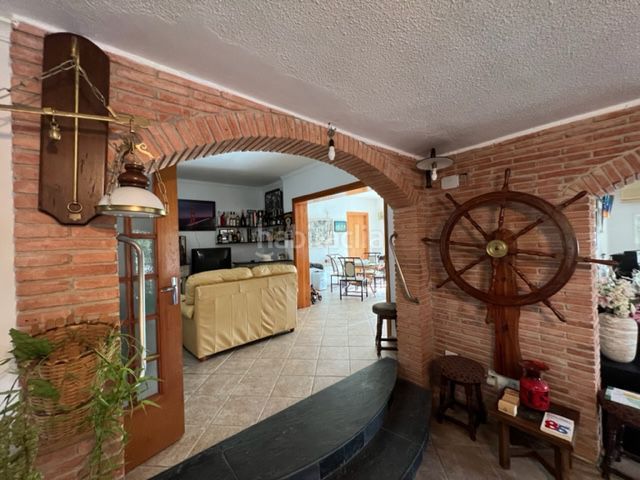 Foto 18320306-c7a6-4ddd-b9e3-202bcf6ed506. Chalet  en venta en sant carles de la rapita, 4 dormitorios. en La Ràpita