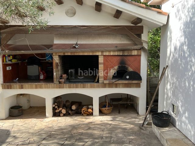 Foto 225b7c5c-62b9-4ed3-b436-d580a1f0c280. Chalet  en venta en sant carles de la rapita, 4 dormitorios. en La Ràpita