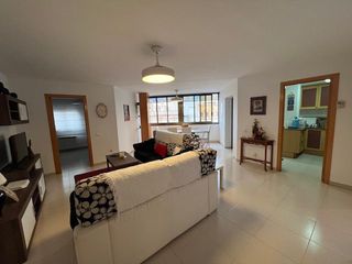 Pis a Avinguda Catalunya. Piso en venta en playa, 3 dormitorios.