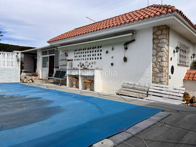 Foto 5a42f1d1-82f3-4780-b7c9-542018fe0d69. Xalet amb aparcament a Alcanar