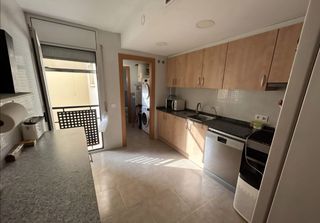 D�plex a Avinguda Catalunya. Duplex en venta en barri, 2 dormitorios.