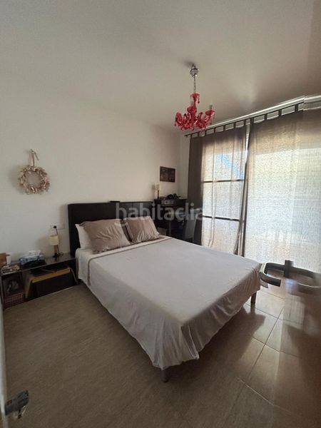 Foto a45efb66-50c1-4c05-a41a-94cf240cdd8f. Casa adossada a Alcanar