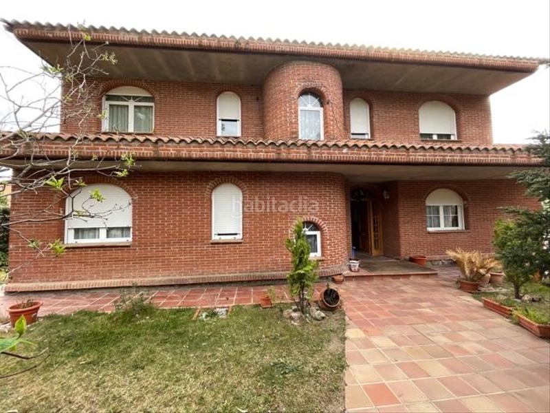 Foto 1950cd6e-bcd2-42c2-8723-9686a2a33dd5. Casa en Cerro Alarcón Valdemorillo