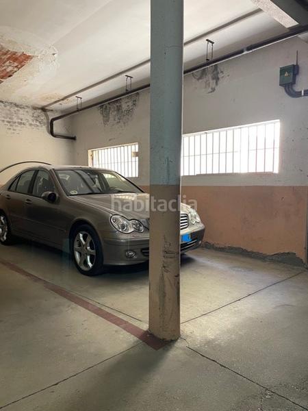 Foto 42da7f0f-72ee-4d87-b6f2-c0df93c592a2. Parking voiture dans calle real 36 dans Valdemorillo pueblo Valdemorillo