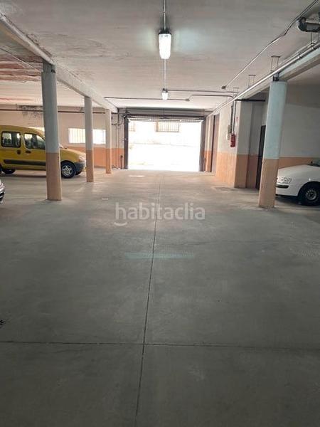 Foto 7d79d55d-fb94-4e0f-bdb0-04903aba9b74. Parking voiture dans calle real 36 dans Valdemorillo pueblo Valdemorillo