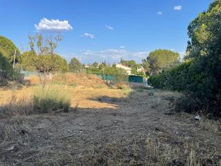 Terreno residenziale in Avenida de madrid 1. Estupenda parcela de esquina