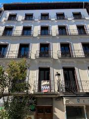 Piso en Calle de trujillos 9. Maravilloso piso en el mismo corazn de madrid i.v.a incluido en