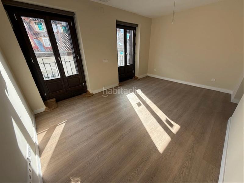 Foto cc15cfa2-0f0a-452b-bd17-d59449a726ce. Piso en calle de trujillos 9 maravilloso piso nuevo en el corazón i.v.a incluido en precio en Madrid
