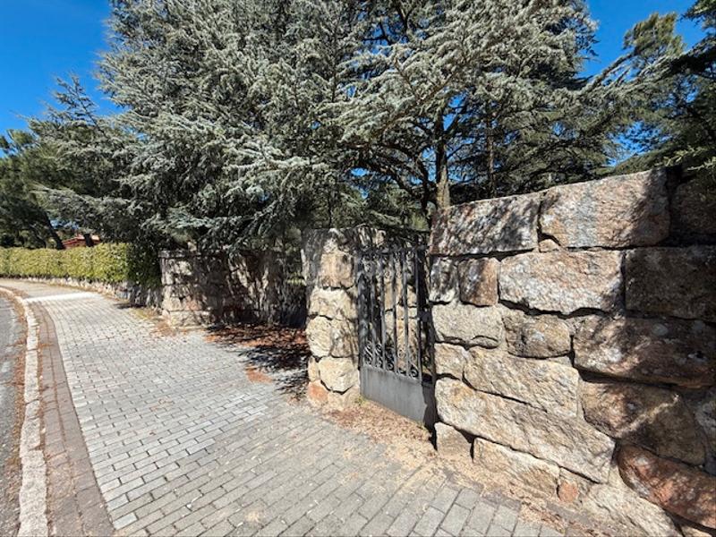 Foto 1f4a6fc3-88b7-4afe-8e7e-146fc64126a6. Residential plot in avenida de las flores 35 in Mojadillas-Parque de las Infantas-El Paraiso Valdemorillo