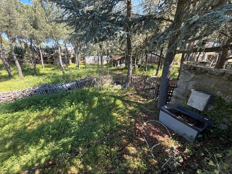 Foto 51c5324e-bda7-4b4e-88f3-e848db8bc91a. Residential plot in avenida de las flores 35 in Mojadillas-Parque de las Infantas-El Paraiso Valdemorillo