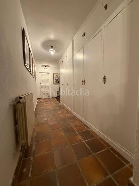 Foto 3ecbfcef-fefa-4bd9-9c41-dc99f451c1c5. Xalet a calle alto de santa ana 2 a Valdemorillo pueblo Valdemorillo