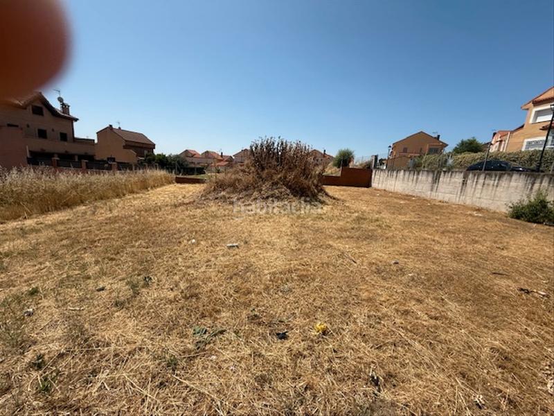 Foto 693f23c2-b48f-421d-8c78-6b9cc80ec4f6. Terreno residencial en calle julia san román 9 terreno en casco urbano en Valdemorillo