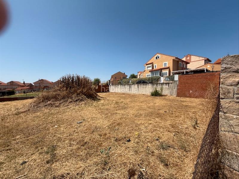 Foto ec3e9090-d2b7-43aa-b812-959324019268. Terreno residencial en calle julia san román 9 terreno en casco urbano en Valdemorillo