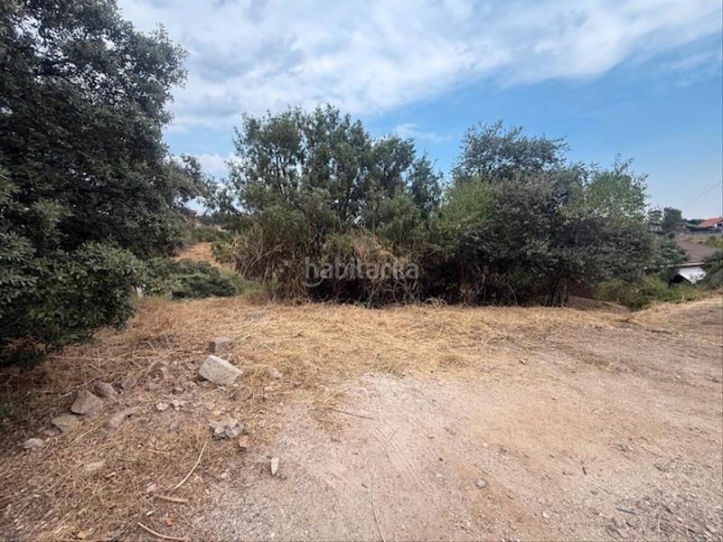 Foto 09ca7ac7-e658-42e5-b8a2-06b9fefe60fa. Terreno residencial en calle puerto de la canda 9 parcela bien ubicada en Valdemorillo