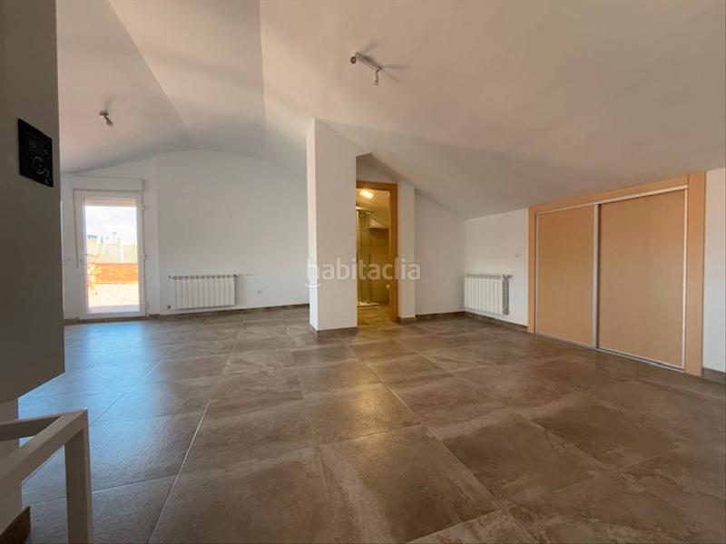 Foto 13252d22-1fc4-4268-9e40-c47e78f3f33a. Rent penthouse in calle real 36 in Valdemorillo pueblo Valdemorillo
