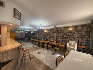 Local Comercial en Calle Real 25