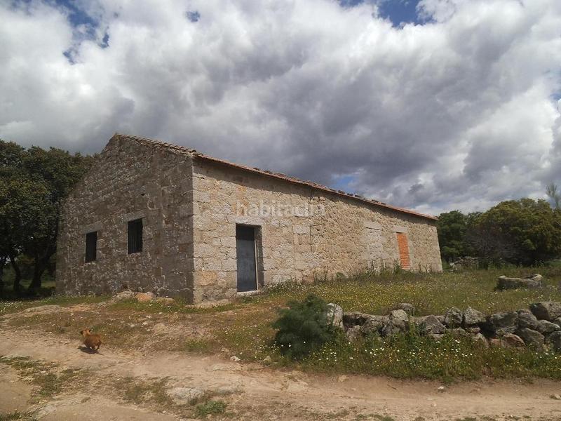 Foto 7483d61d-150d-46a5-8bb0-c86e7bbc9e79. Terreny residencial a Valdemorillo pueblo Valdemorillo