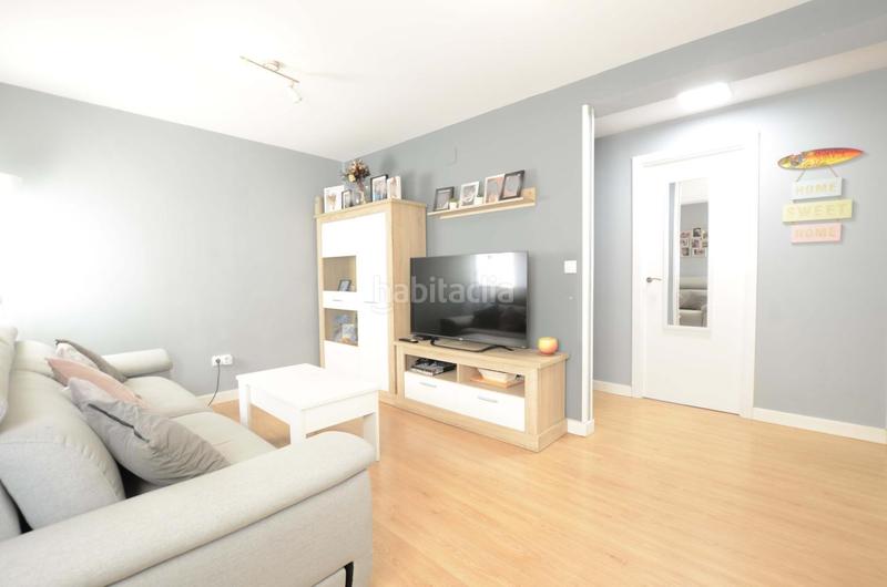 Foto 394c9c04-7b43-4d34-ba76-7883fb492ab6. Piso en Ambroz Madrid