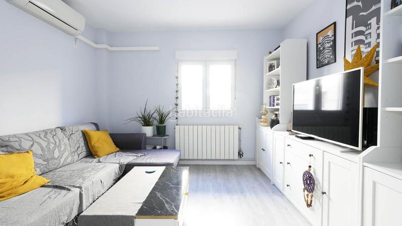 Foto 94ba5b22-1f1e-4419-b344-dfbafe278f59. Flat with heating in Numancia Madrid