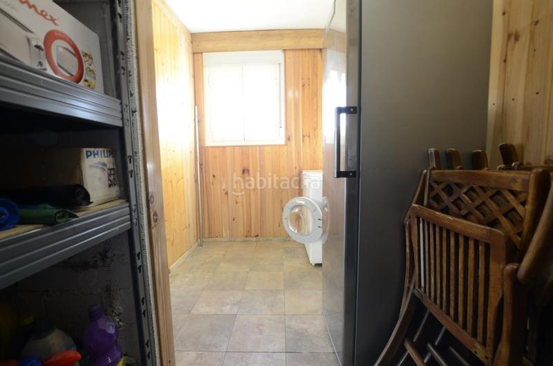 Foto 4d89b6c3-1dc7-49a5-bf20-14e15d9a8783. Maison jumelée avec chauffage piscine dans Las Lomas Seseña