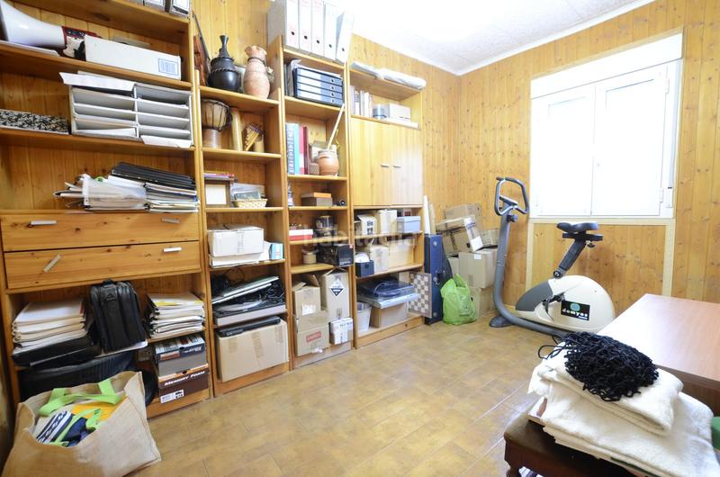 Foto 595061af-548b-4f54-904f-b18b3b5716a7. Maison jumelée avec chauffage piscine dans Las Lomas Seseña