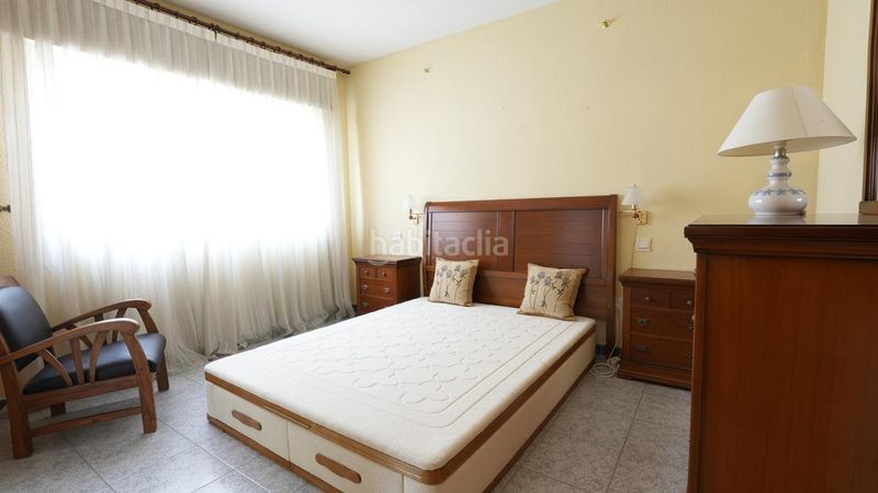 Foto f41e464e-7ef3-460e-803d-ee21e3eb60f9. Casa amb calefacció a Colmenarejo