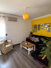 Appartement à Los Ángeles. Piso en villaverde con magnifica ubicacion