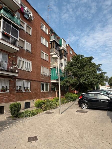 Foto d2322765-18d9-4d35-b96a-71ad07058786. Piso  en villaverde con magnifica ubicacion en Madrid
