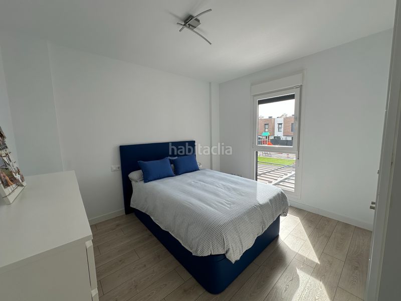 Foto 1f43471a-8a6a-4ed0-b84e-9dd64f49aa75. Casa adossada amb calefacció aparcament piscina a Valdemoro