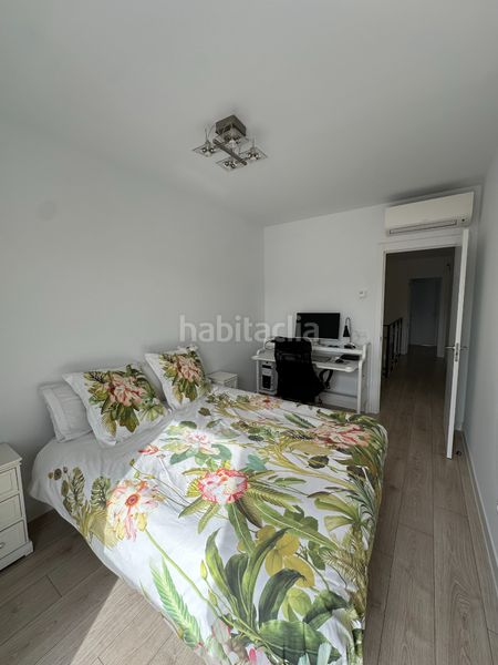 Foto bd55966a-b7e2-4d5d-9f70-fee9d2ad2962. Casa adossada amb calefacció aparcament piscina a Valdemoro