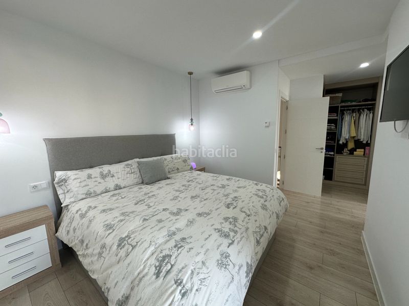 Foto ce3f358c-e7c7-45c4-8f32-9111697be76b. Casa adossada amb calefacció aparcament piscina a Valdemoro